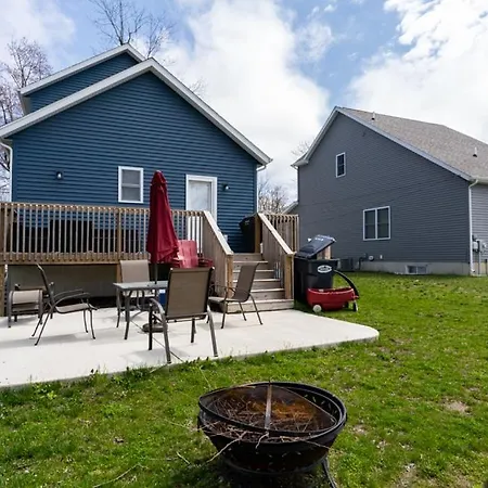 Blue Haven Lake House - Pet Friendly- Close To Beach And Downtown South Haven
